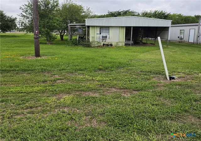 1st image of 101 105 W Austin Ave, Seadrift, TX 77983 | MLS# 615127