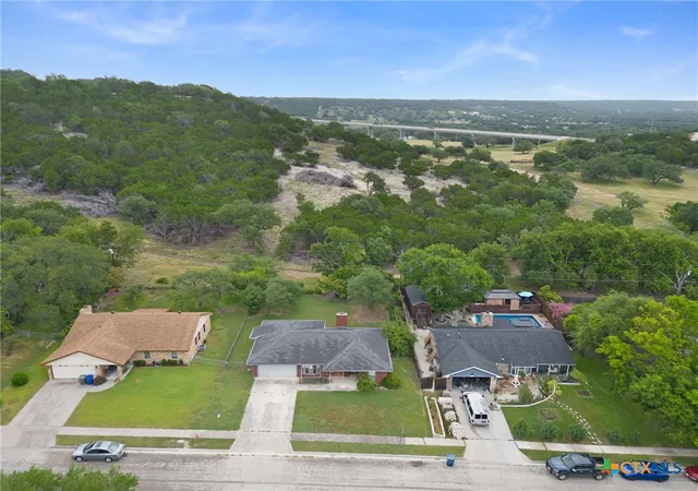 Homes for sale in Copperas Cove, TX | 2503 Phyllis Dr, Copperas Cove, TX 76522 | MLS# 614438