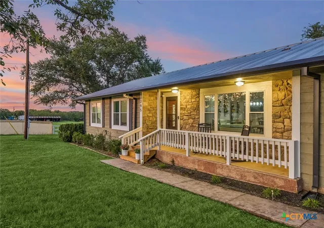 2nd image of 295 Mcknight Rd, Seguin, TX 78155 | MLS# 613322