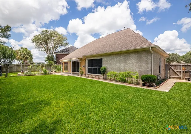 Photo 38 of Single family home for sale at 103 Eton Green, Victoria, TX 77904 | MLS# 615220 | Listing updated on 2026-05-30