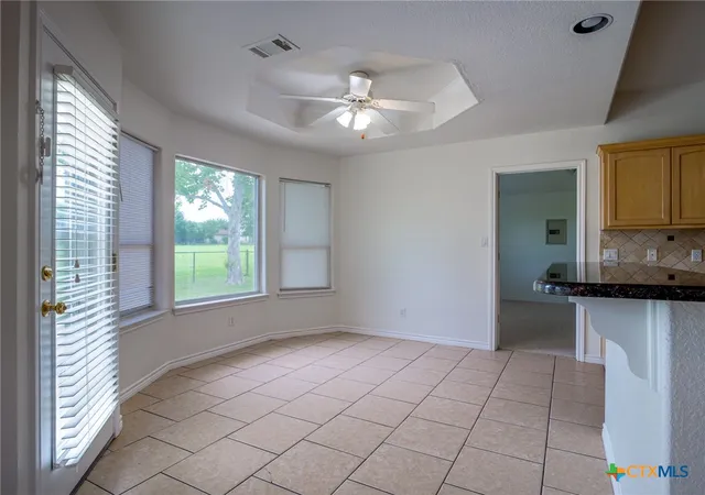 5th image of 408 Spyglass St, Marble Falls, TX 78654 | MLS# 615324