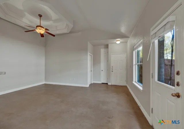 3rd image of 388 E Faust St, New Braunfels, TX 78130 | MLS# 614993