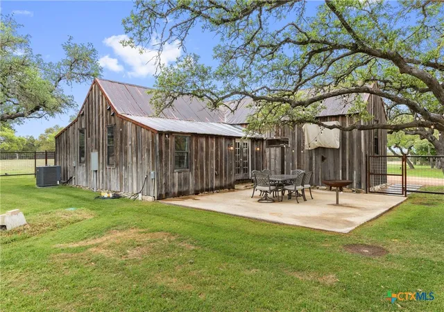 5th image of 7503 E Us Hwy 290, Johnson City, TX 78636 | MLS# 615359