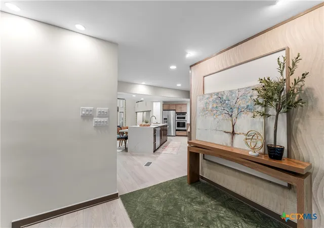 Photo 3 of Single family home for sale at 3001 White Oak Dr, Temple, TX 76502 | MLS# 615383 | Listing updated on 2026-06-29