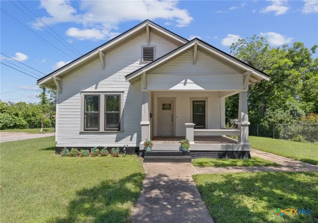 3rd image of 617 N Beal St, Belton, TX 76513 | MLS# 615229