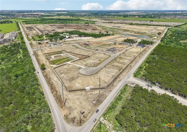 5th image of 10933 Tallsalt Dr, Manor, TX 78653 | MLS# 615476