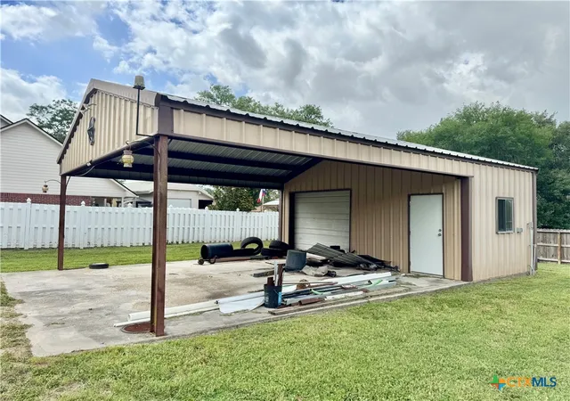 2nd image of 711 Third St, Cuero, TX 77954 | MLS# 615490