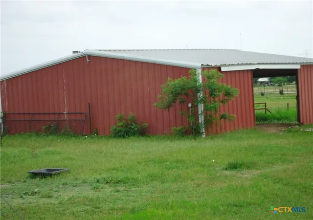4th image of 9630 Hunt Hill Rd, Rogers, TX 76569 | MLS# 615534