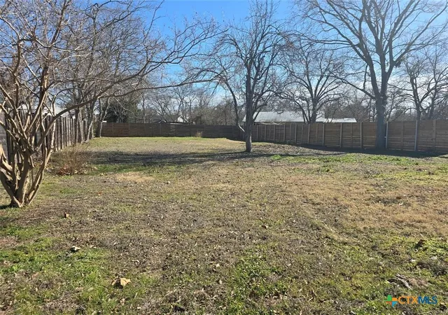 Homes for sale in Elgin, TX | 305-B Lexington Rd, Elgin, TX 78621 | MLS# 614280