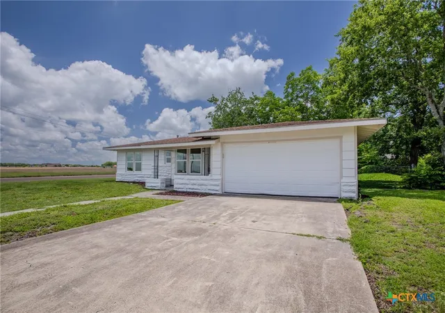 Homes for sale in Victoria, TX | 3607 Avondale St, Victoria, TX 77901 | MLS# 615531