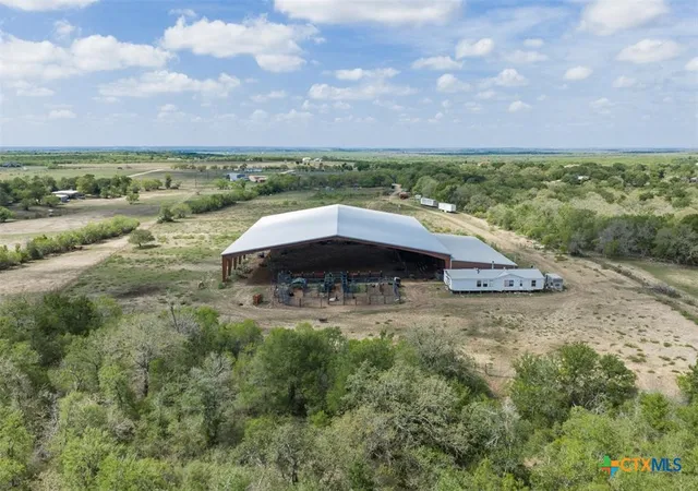 3rd image of 8519 State Park Rd, Lockhart, TX 78644 | MLS# 614563