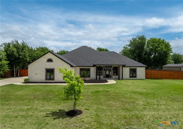 Homes for sale in Belton, TX | 2892 Beulah Blvd, Belton, TX 76513 | MLS# 615580