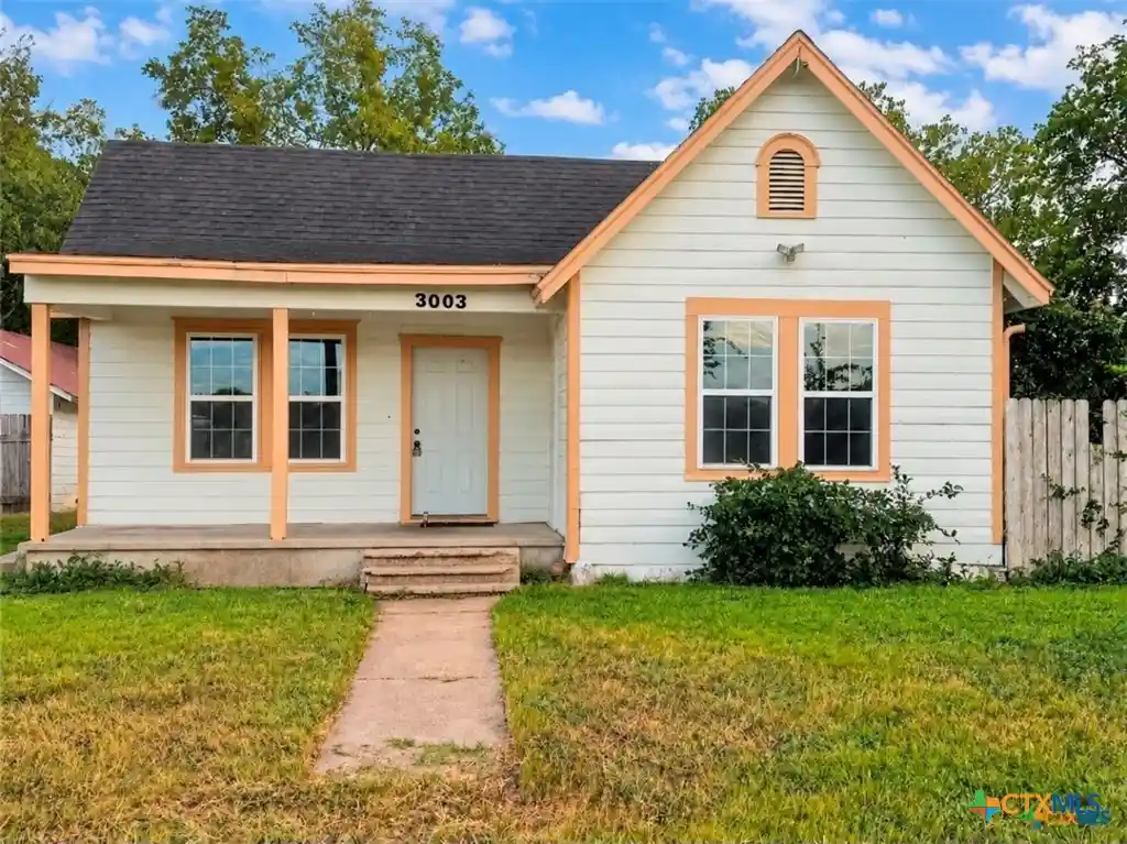 Photo 1 of Single family home for sale at 3003 Morgan Dr, Victoria, TX 77901 | MLS# 615740 | Listing updated on 2026-10-20