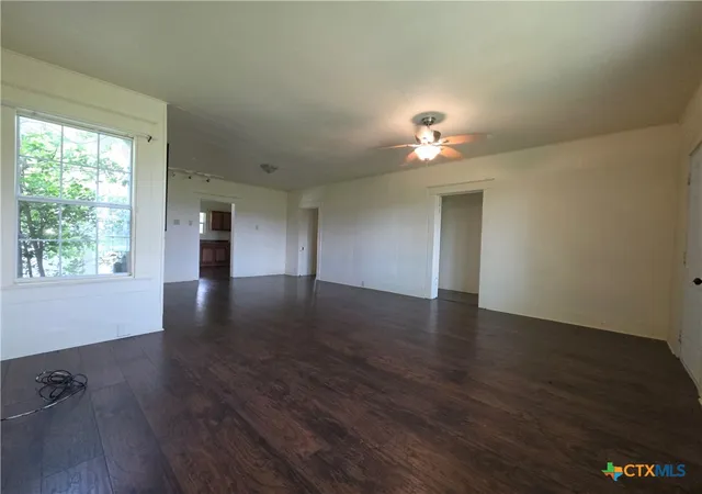 2nd image of 3003 Morgan Dr, Victoria, TX 77901 | MLS# 615740