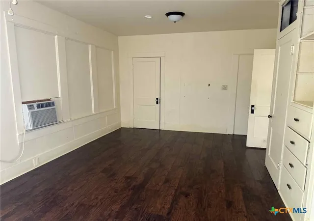 5th image of 3003 Morgan Dr, Victoria, TX 77901 | MLS# 615740