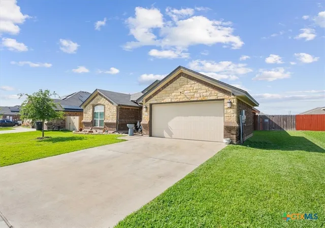 Photo 3 of Single family home for sale at 5907 Verde Dr, Killeen, TX 76549 | MLS# 615764 | Listing updated on 2026-06-11