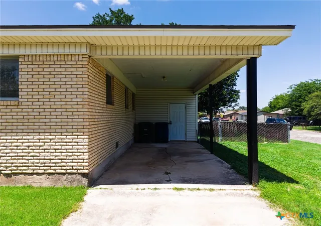Photo 4 of House for sale at 602 Highway Ave #A-B, Copperas Cove, TX 76522 | MLS# 615784 | Listing updated on 2026-06-11