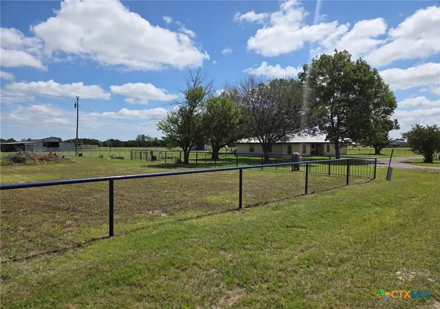 Photo 3 of Single family home for sale at 113 Leisure Acres Dr, Gatesville, TX 76528 | MLS# 615812 | Listing updated on 2026-07-01