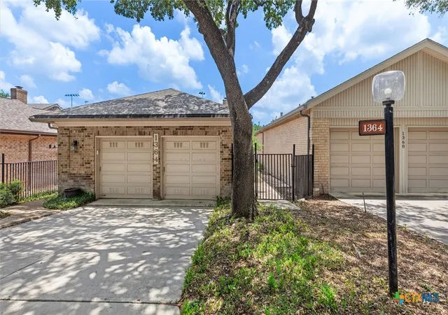 Photo 3 of Single family home for sale at 1364 Patio Dr, New Braunfels, TX 78130 | MLS# 615351 | Listing updated on 2026-07-20