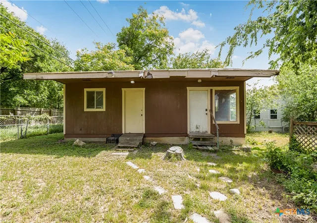 2nd image of 511 Joe Morse Dr, Copperas Cove, TX 76522 | MLS# 615883