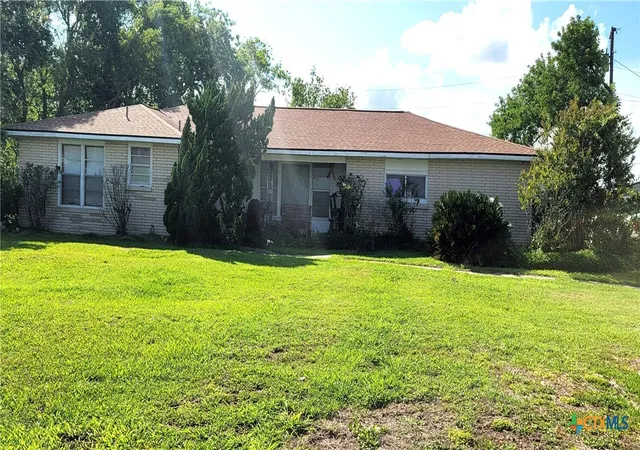Photo 3 of Single family home for sale at 2898 State Hwy 238, Port Lavaca, TX 77979 | MLS# 615906 | Listing updated on 2026-06-07
