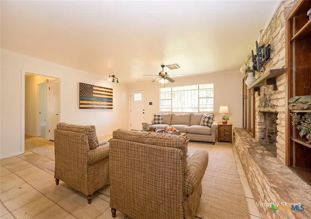 2nd image of 404 Roadrunner Ln, Killeen, TX 76542 | MLS# 615717