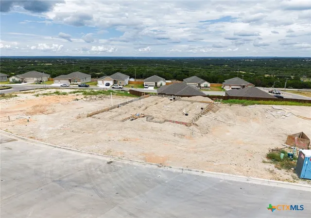 2nd image of 129 Reed Henry Dr, Copperas Cove, TX 76522 | MLS# 615977