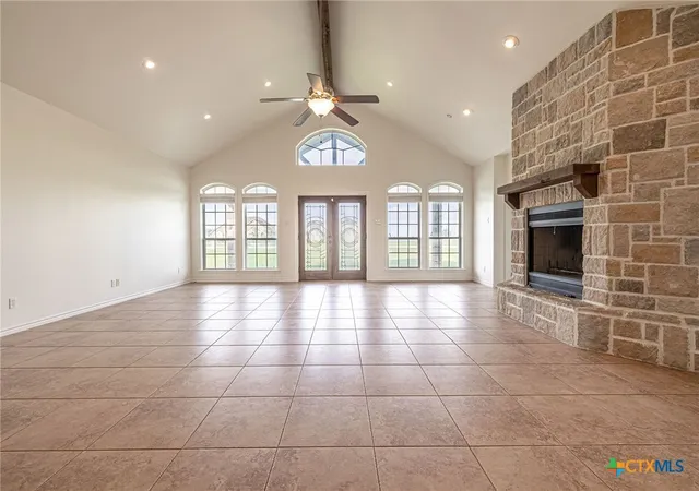 4th image of 45 Blue Heron Dr, Port Lavaca, TX 77979 | MLS# 615983