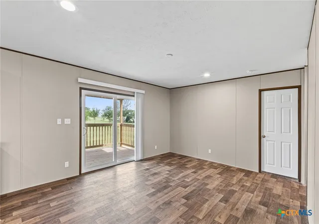 4th image of 305 S 6Th St, Buckholts, TX 76518 | MLS# 616062