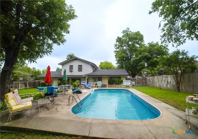 1st image of 212 Highland Oaks Dr, Harker Heights, TX 76548 | MLS# 616073