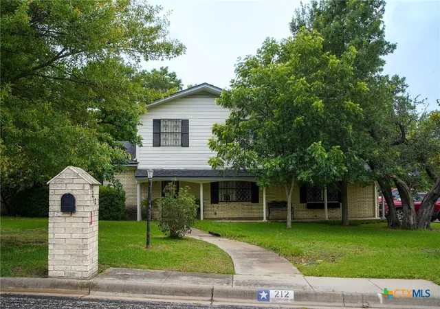2nd image of 212 Highland Oaks Dr, Harker Heights, TX 76548 | MLS# 616073