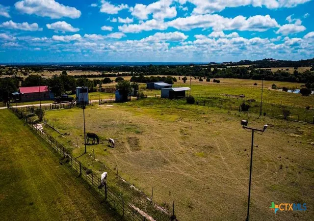 Photo 4 of House for sale at 2445 Fm 116, Gatesville, TX 76528 | MLS# 615900 | Listing updated on 2026-07-20
