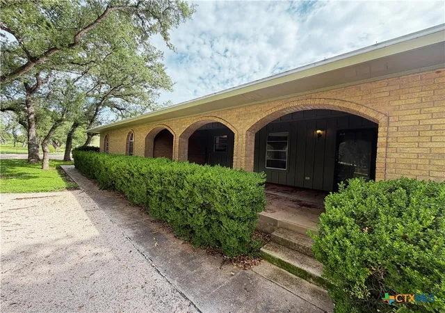 5th image of 2751 River Oaks Dr, New Braunfels, TX 78132 | MLS# 616176