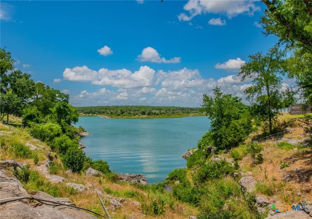Homes for sale in Belton, TX | 2249 Prickley Pear Rd, Belton, TX 76513 | MLS# 615984