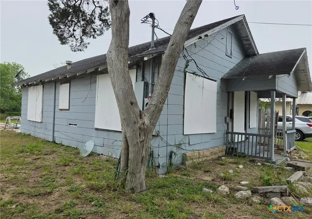 1st image of 2107 N Levi St, Victoria, TX 77901 | MLS# 616326