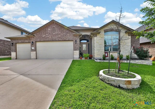 Photo 1 of Single family home for sale at 1129 Iron Glen Dr, Temple, TX 76502 | MLS# 616296 | Listing updated on 2026-06-10