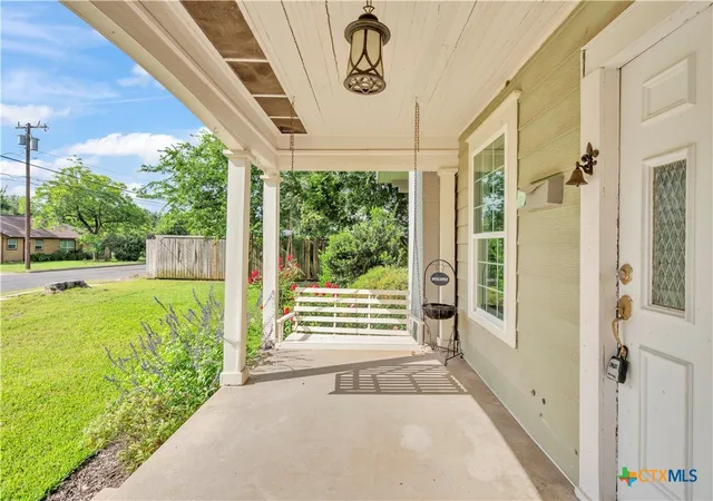 3rd image of 1216 N Penelope St, Belton, TX 76513 | MLS# 616371