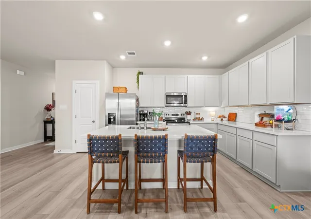 Photo 3 of Single family home for sale at 237 Little Green Trl, Jarrell, TX 76537 | MLS# 616362 | Listing updated on 2026-07-29
