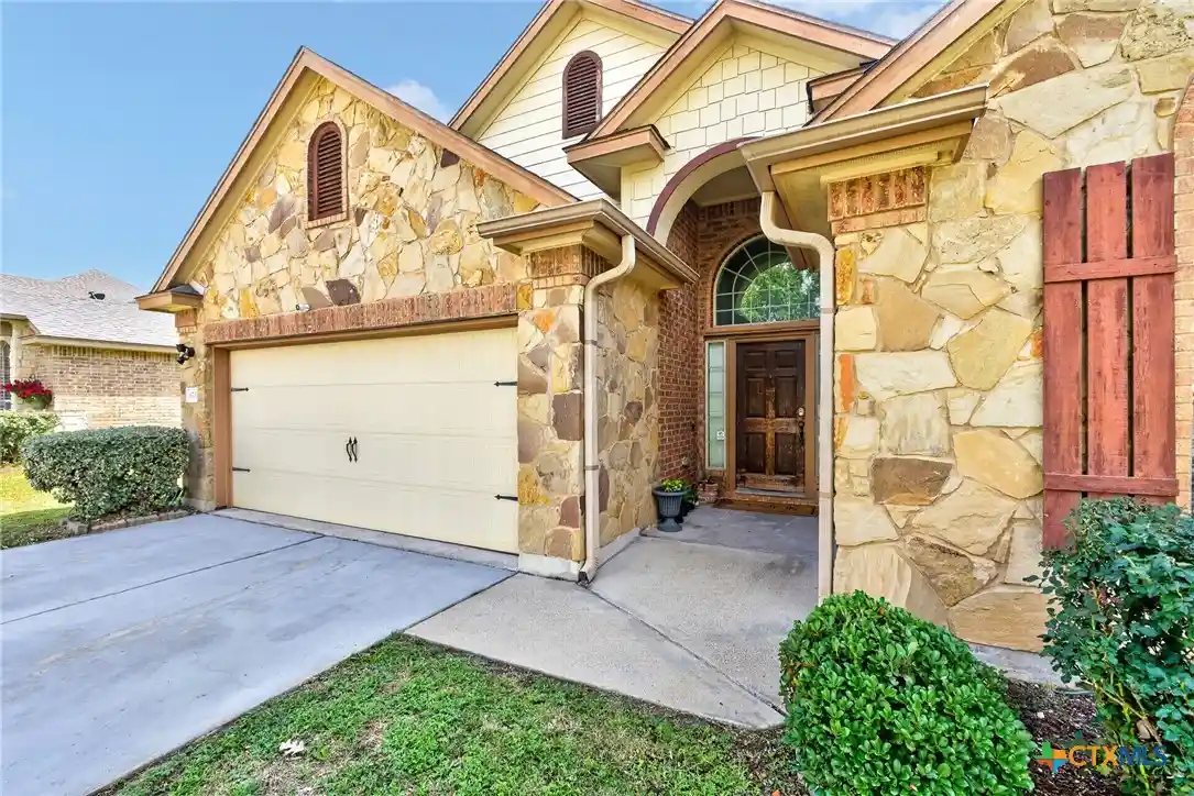 Photo 1 of Single family home for sale at 6700 Golden Oak Ln, Killeen, TX 76542 | MLS# 616409 | Listing updated on 2026-10-14