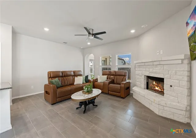 Photo 3 of Single family home for sale at 1044 Slight St, New Braunfels, TX 78130 | MLS# 616451 | Listing updated on 2026-06-16