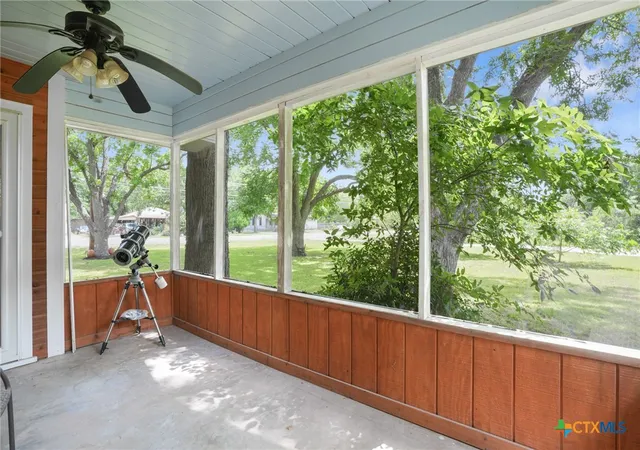 Homes for sale in Lockhart, TX | 1320 W San Antonio St, Lockhart, TX 78644 | MLS# 616507