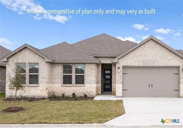 Photo 1 of Single family home for sale at 208 Beacon Ln, Victoria, TX 77904 | MLS# 616578 | Listing updated on 2026-06-12