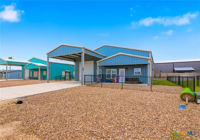 Single family home for sale at 27 Marlin Azul Ln, Port O'Connor, TX 77982 | MLS# 616484