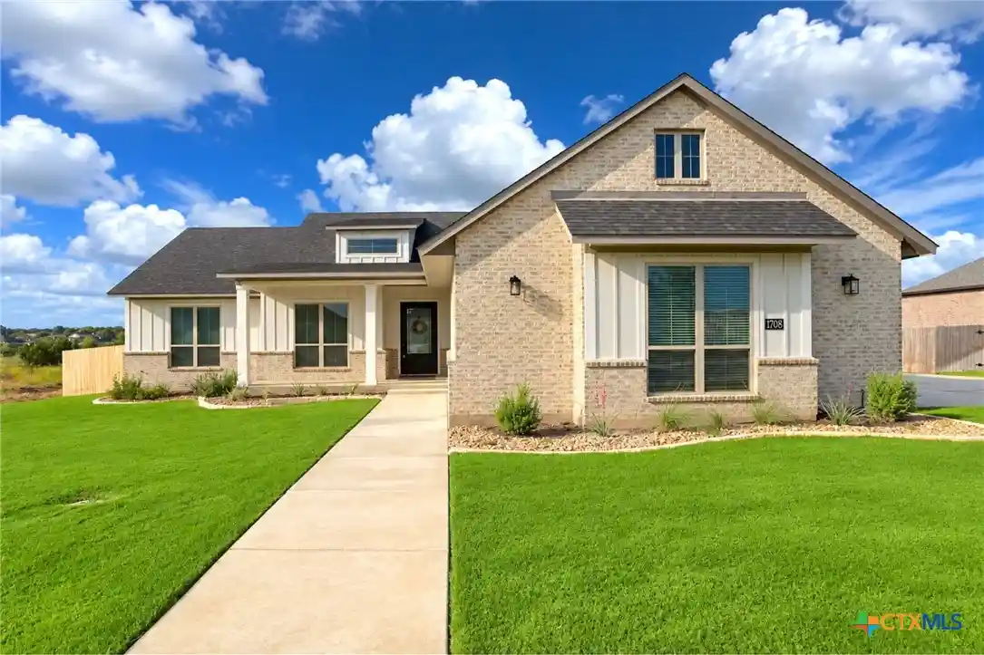 Photo 1 of Single family home for sale at 1708 Kellan Dr, Salado, TX 76571 | MLS# 616572 | Listing updated on 2026-10-30