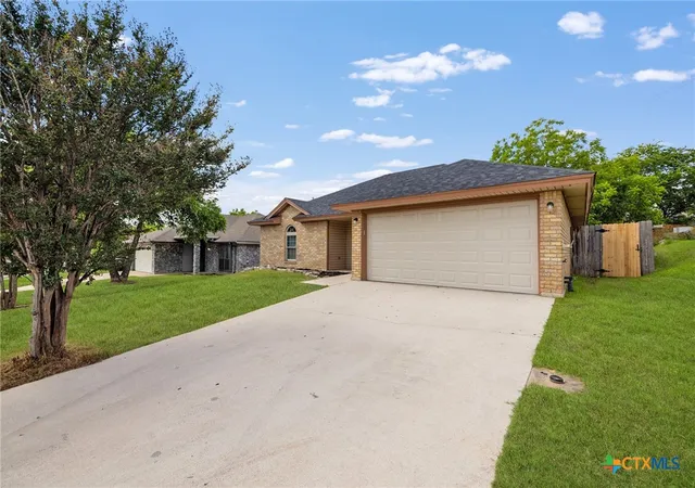 Homes for sale in Copperas Cove, TX | 617 Atkinson Ave, Copperas Cove, TX 76522 | MLS# 614898