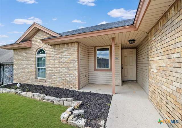Homes for sale in Copperas Cove, TX | 617 Atkinson Ave, Copperas Cove, TX 76522 | MLS# 614898
