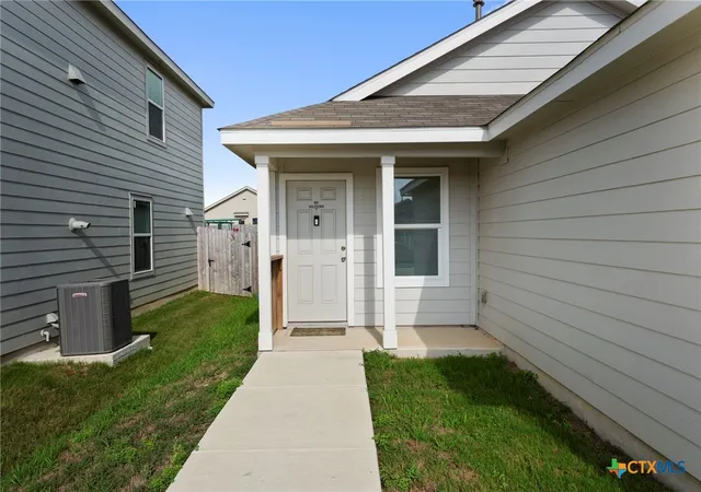 Homes for sale in Seguin, TX | 9248 James Bowie, Seguin, TX 78155 | MLS# 616639