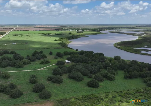 4th image of 19313 State Hwy 172, La Ward, TX 77970 | MLS# 616570