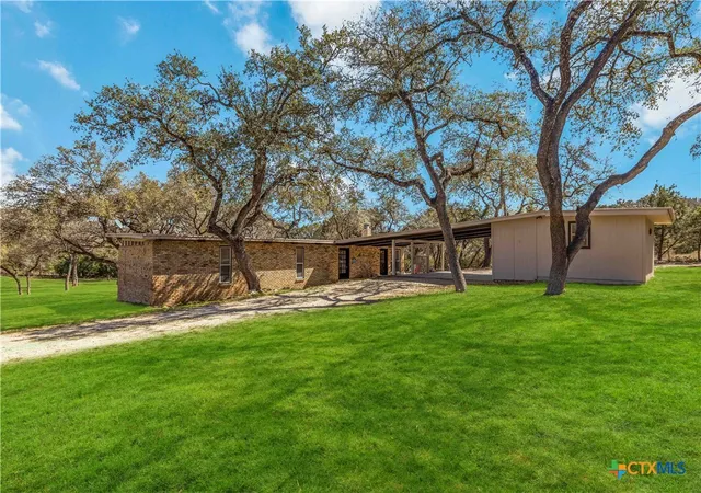 Photo 3 of Single family home for sale at 17416 Sleepy Holw Dr, Lago Vista, TX 78645 | MLS# 616695 | Listing updated on 2026-10-07