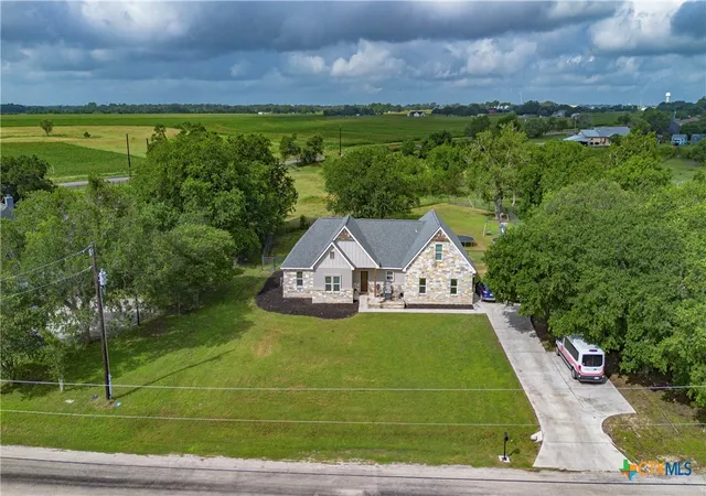 5th image of 140 Oak Springs Dr, Seguin, TX 78155 | MLS# 616622
